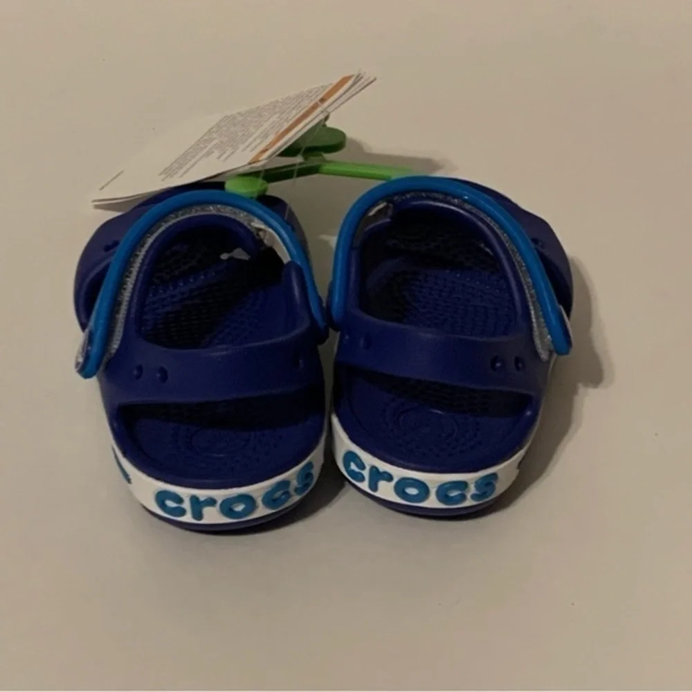 CROCS new tags